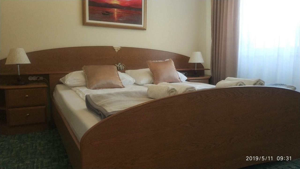 Diklo Beach Apartments Robert & Renata Zadar Ngoại thất bức ảnh